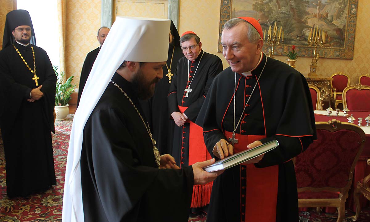 Orthodox Church Patriarch Kirill meets Catholic leader Pietro Parolin